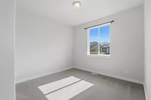 1006 W Katelyn Faith Cir, South Jordan, UT 84095 - Photo 29