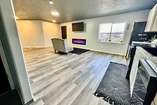 647 E 980 N, Tooele, UT 84074 - Photo 13