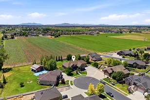 2377 S Cameron Dr, West Haven, UT 84401 - Photo 61