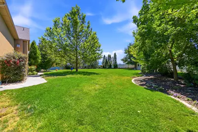 2377 S Cameron Dr, West Haven, UT 84401 - Photo 51