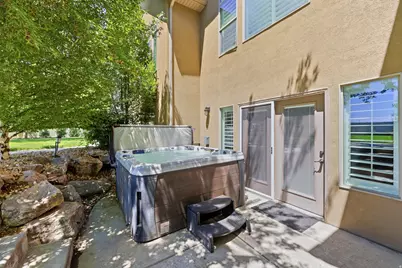 2377 S Cameron Dr, West Haven, UT 84401 - Photo 55