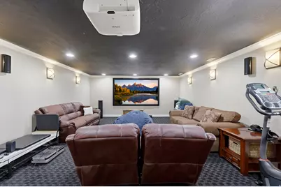 2377 S Cameron Dr, West Haven, UT 84401 - Photo 33