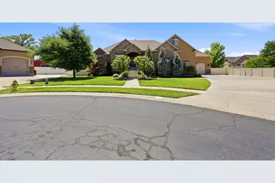 2377 S Cameron Dr, West Haven, UT 84401 - Photo 57