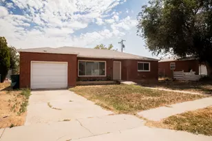 156 E 400 S, Vernal, UT 84078 - Photo 3