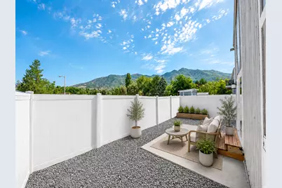 1898 E 5775 S, South Ogden, UT 84403 - Photo 19