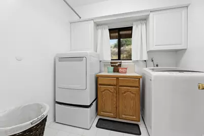 299 E Sage, Tooele, UT 84074 - Photo 47
