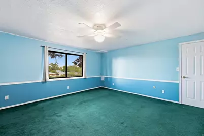 299 E Sage, Tooele, UT 84074 - Photo 27
