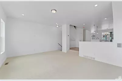 7608 S Clipper Hill Rd W #428, West Jordan, UT 84081 - Photo 5