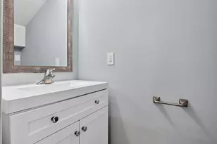 1325 S Lincoln Ave E, Ogden, UT 84404 - Photo 9