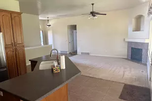 1173 W 2175 S, Syracuse, UT 84075 - Photo 9