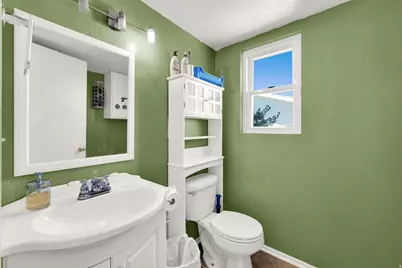5289 S Leprechaun Ln W, Salt Lake City, UT 84118 - Photo 11