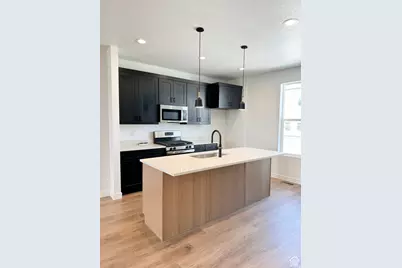 7604 S Clipper Hill Rd W #426, West Jordan, UT 84081 - Photo 3