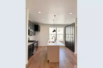 7604 S Clipper Hill Rd W #426, West Jordan, UT 84081 - Photo 5