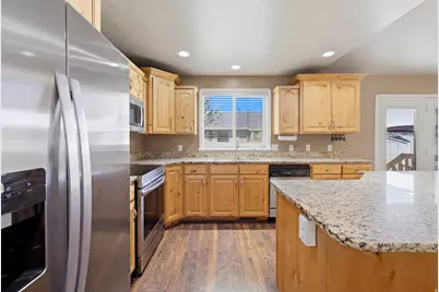 640 W 3650 S, Riverdale, UT 84405 - Photo 7