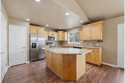 640 W 3650 S, Riverdale, UT 84405 - Photo 9