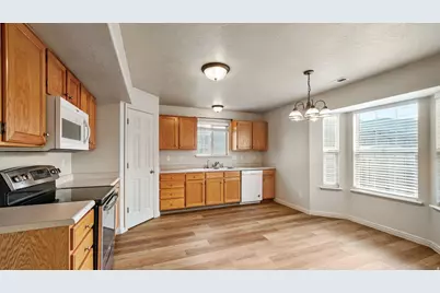 983 S 1850 W, Springville, UT 84663 - Photo 7