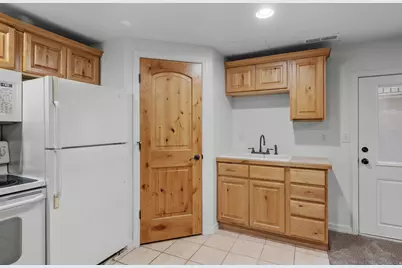 10596 S Pinyon Pines Ct W, South Jordan, UT 84095 - Photo 27