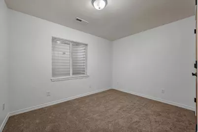 10596 S Pinyon Pines Ct W, South Jordan, UT 84095 - Photo 33