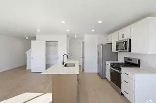 4392 N Buckstone Wy, Lehi, UT 84048 - Photo 13