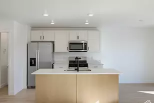 4392 N Buckstone Wy, Lehi, UT 84048 - Photo 7