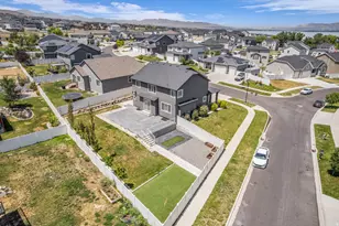 63 E Blue Heron Dr, Saratoga Springs, UT 84045 - Photo 41