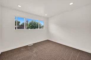 406 W 3300 S, Bountiful, UT 84010 - Photo 29