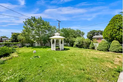 406 W 3300 S, Bountiful, UT 84010 - Photo 11