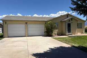 180 N 500 E, Moroni, UT 84646 - Photo 1