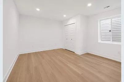 261 S Buckhorn Bath Ave, Saratoga Springs, UT 84045 - Photo 39