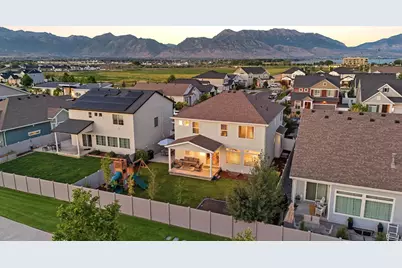 261 S Buckhorn Bath Ave, Saratoga Springs, UT 84045 - Photo 49