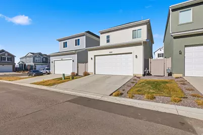 9747 N Ashgrove Ln, Highland, UT 84003 - Photo 33