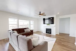 872 W Union Bench Dr, Mapleton, UT 84664 - Photo 3
