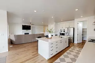 872 W Union Bench Dr, Mapleton, UT 84664 - Photo 3