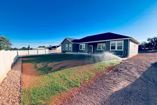 141 S 100 W, Blanding, UT 84511 - Photo 25