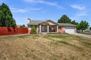 9288 S Bingham Hills Ct, West Jordan, UT 84088 - Photo 35