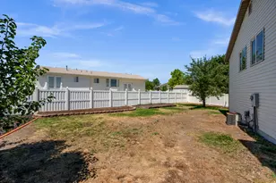9288 S Bingham Hills Ct, West Jordan, UT 84088 - Photo 33