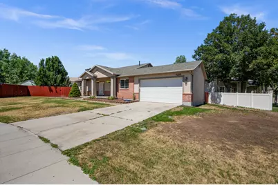 9288 S Bingham Hills Ct, West Jordan, UT 84088 - Photo 31