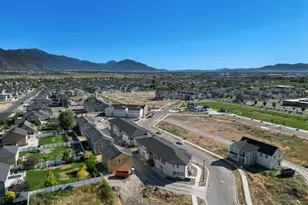717 S Harrison Dr W, Springville, UT 84663 - Photo 29