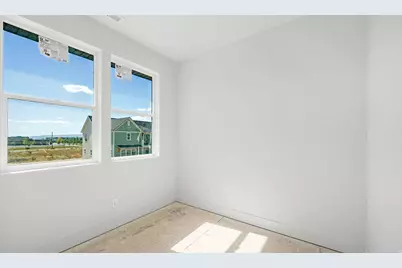 721 S Harrison Dr W, Springville, UT 84663 - Photo 17