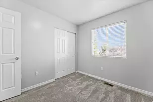 652 W 800 N, Clinton, UT 84015 - Photo 19