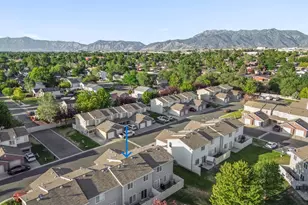 652 W 800 N, Clinton, UT 84015 - Photo 23