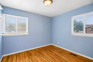 7022 S 2825 E, Cottonwood Heights, UT 84121 - Photo 19
