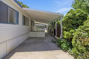 975 E 6600 S, Uintah, UT 84405 - Photo 21