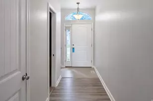 255 Ailee Ln E, Salt Lake City, UT 84107 - Photo 5