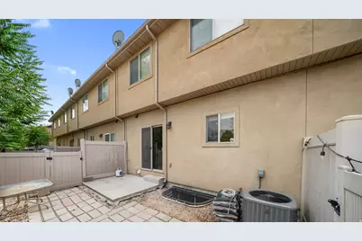 255 Ailee Ln E, Salt Lake City, UT 84107 - Photo 25