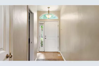 255 Ailee Ln E, Salt Lake City, UT 84107 - Photo 5