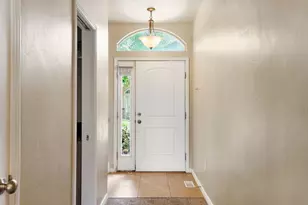 255 Ailee Ln E, Salt Lake City, UT 84107 - Photo 5