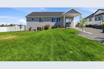 364 E 300 N, Richmond, UT 84333 - Photo 3
