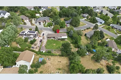 4379 N 250 W, Pleasant View, UT 84414 - Photo 5
