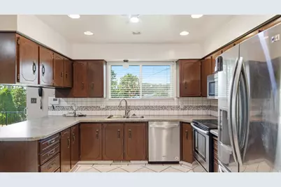4379 N 250 W, Pleasant View, UT 84414 - Photo 17